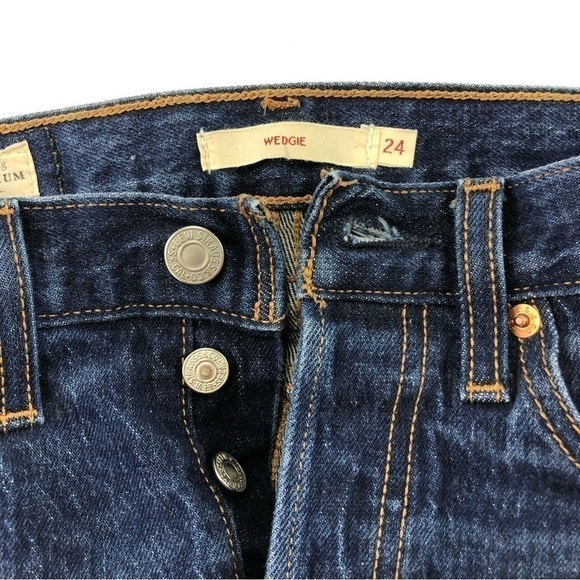LEVI’S Wedgie straight leg ankle jeans Size 24” - Picture 7 of 7